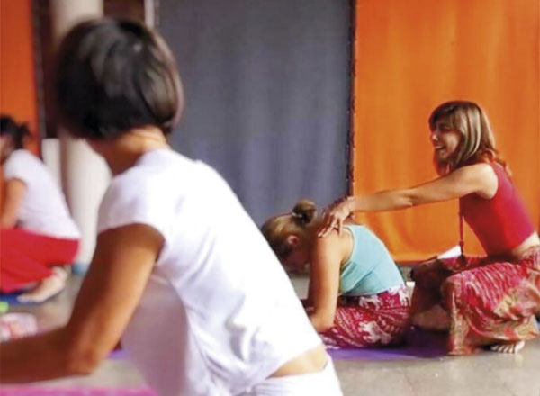 Seminario-de-Yoga-para-la-Columna-Vertebral
